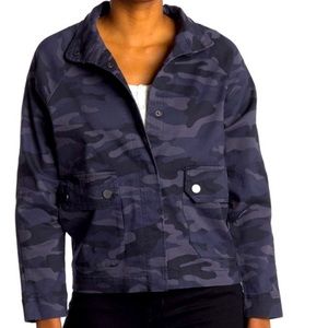 DEMOCRACY Blue/Black Camouflage Jacket Size Medium